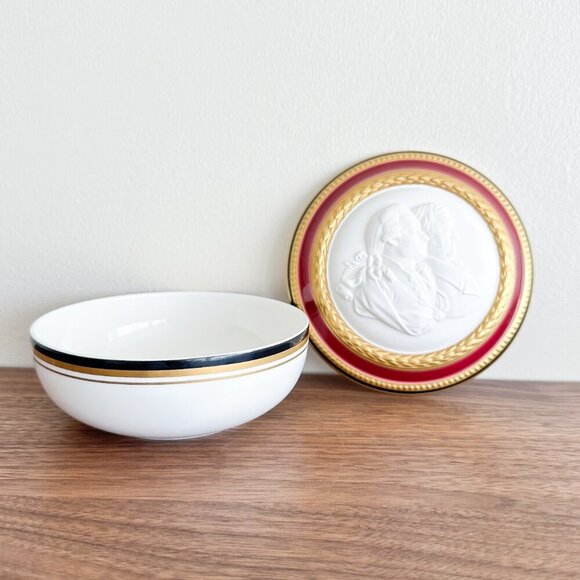 Villeroy & Boch Red Gold Cameo Trinket Box | 1998 Collector Porcelain - Picture 3 of 7